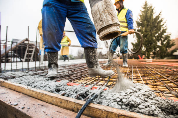 Best Concrete Sidewalk Installation in Great Bend, KS